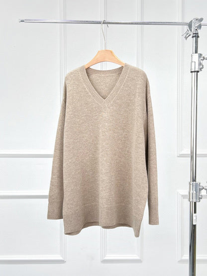 Amherst Oversized Merino V Neck