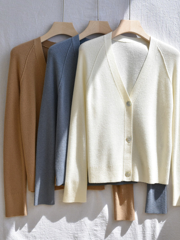 Signature Cashmere Cardigan V Neck